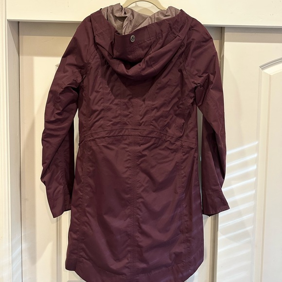 Lululemon Athletica Purple Rain Trench Jackt - Picture 2 of 7